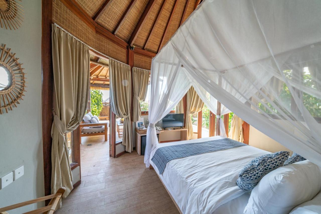 Blue Lagoon Avia Villas Lembongan Exterior foto
