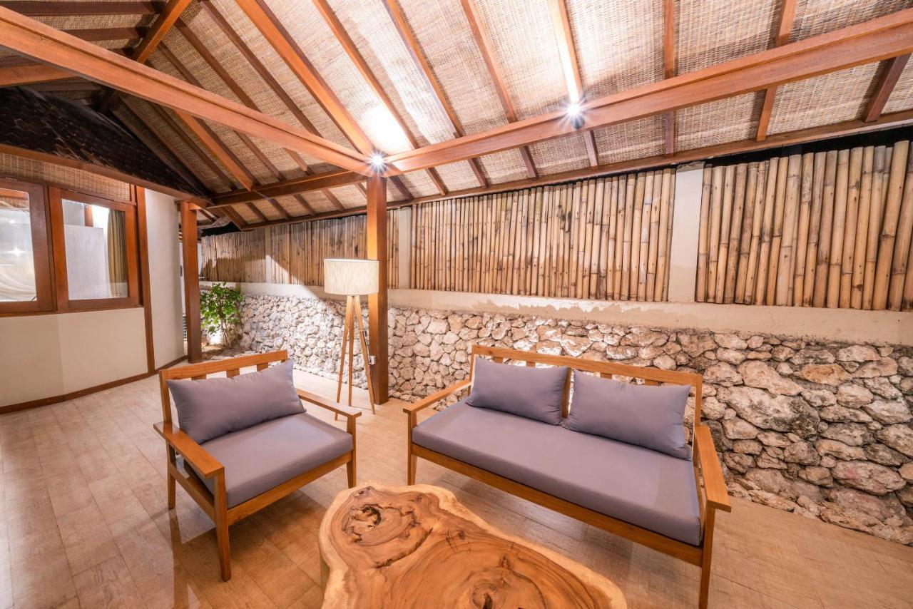 Blue Lagoon Avia Villas Lembongan Exterior foto